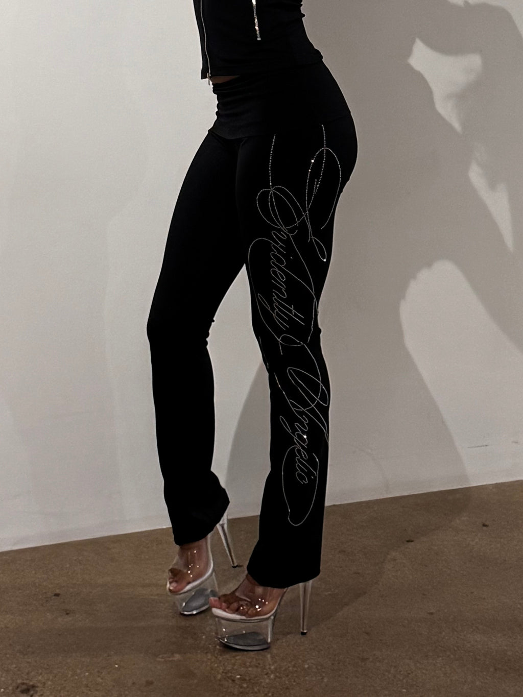 Evidently pants- Black